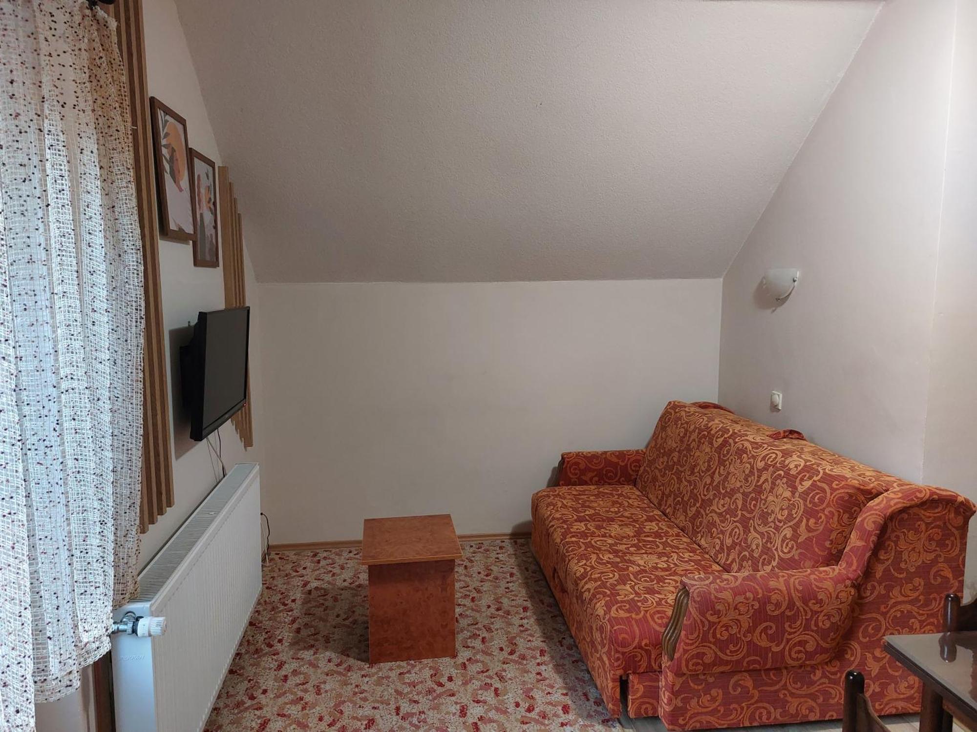Apartmani Eho ซลาตีบอร์ ภายนอก รูปภาพ