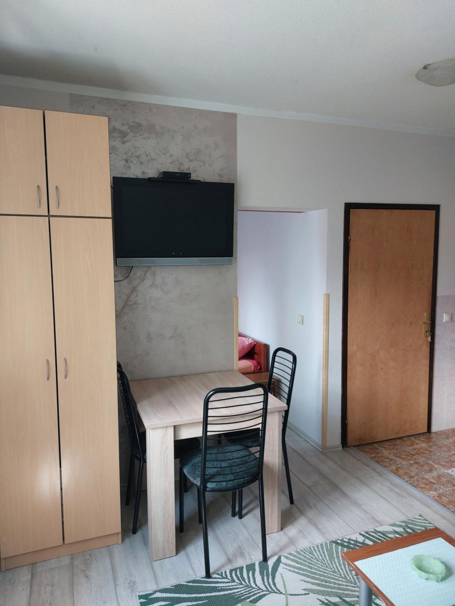 Apartmani Eho ซลาตีบอร์ ภายนอก รูปภาพ