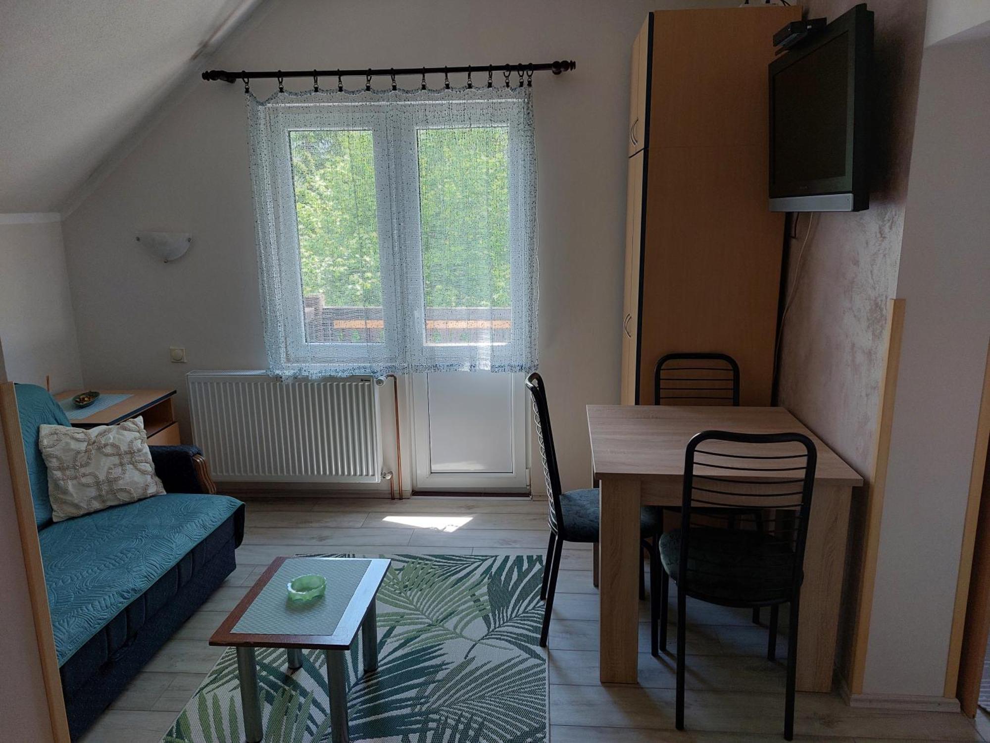 Apartmani Eho ซลาตีบอร์ ภายนอก รูปภาพ