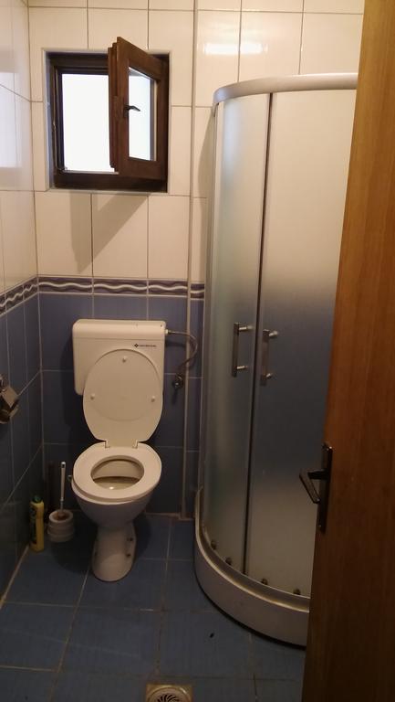 Apartmani Eho ซลาตีบอร์ ภายนอก รูปภาพ